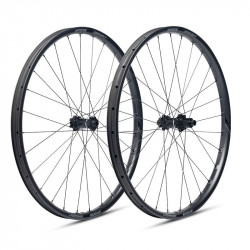 JUEGO DE RUEDAS FSA GRADIENT i30 29"